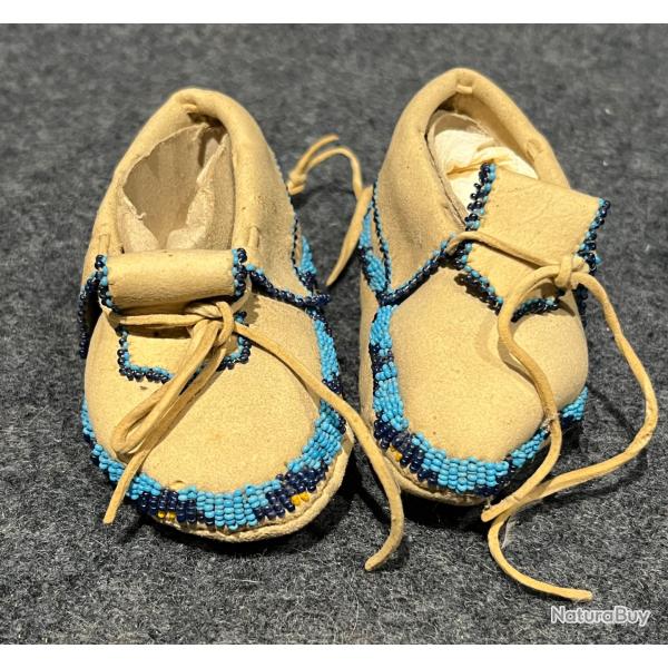 Joli paire de mocassins enfants indien des plaines   indianiste reconstitution trappeur