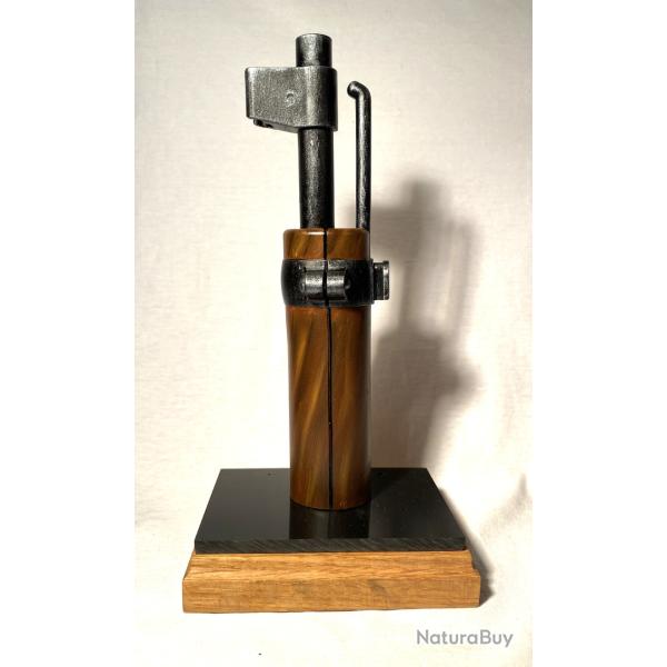 Support-prsentoir pour baonnette SCHMIDT-RUBIN K31 avec socle bois
