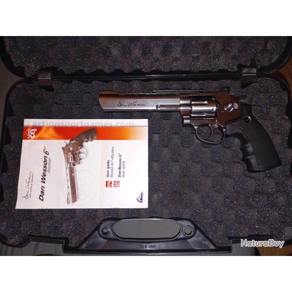 Revolver Dan Wesson 6 CO2 4,5 mm BB