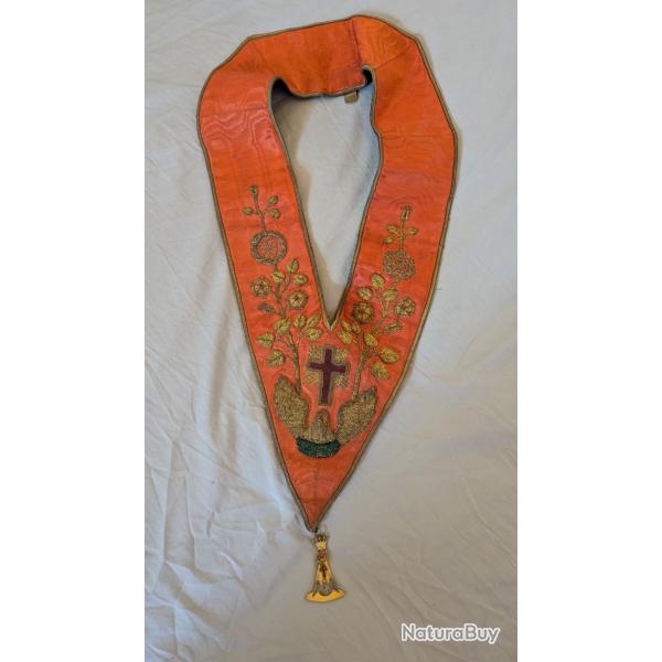 Sautoir ma�onnique REAA 18 ieme degr�s chevalier rose croix du 19 si�cle