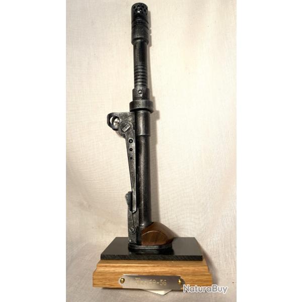 Support-prsentoir pour baonnette MAS 49/56 avec socle bois et plaque grave