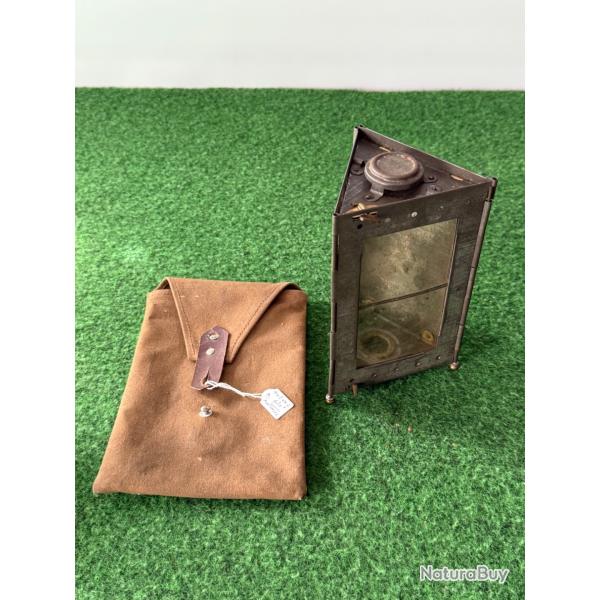 LAMPE  DE CANTONNEMENT  AVEC  HOUSSE   MONTJARDEL   MILITAIRE  WW 1 WW 2