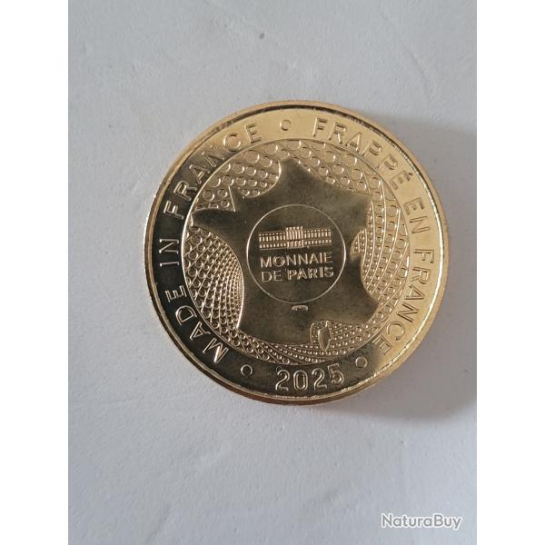 Pi�ce "mini" disney land Paris 2025.