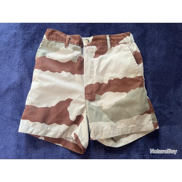 Short militaire camo desert taille 34 xxs neuf avec default