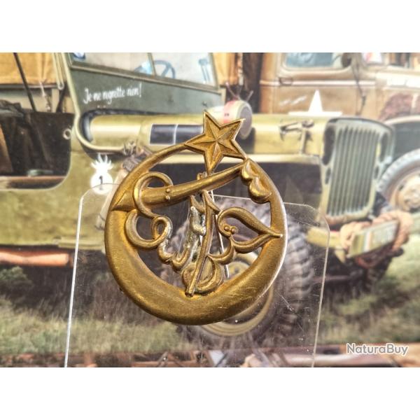 3� R�giment de Tirailleurs Alg�riens - Drago rue O.METRA ( Attache non conforme)