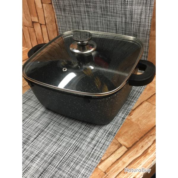 Faitout carr   Pradel  24x24 cms