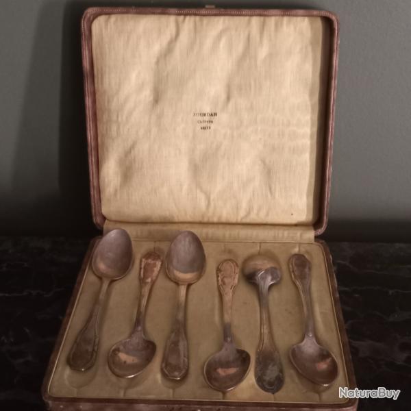 coffret ancienne cuill�re ANJOU paris