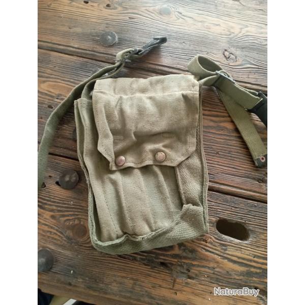 Porte chargeur mat 49 Alg�rie Indochine