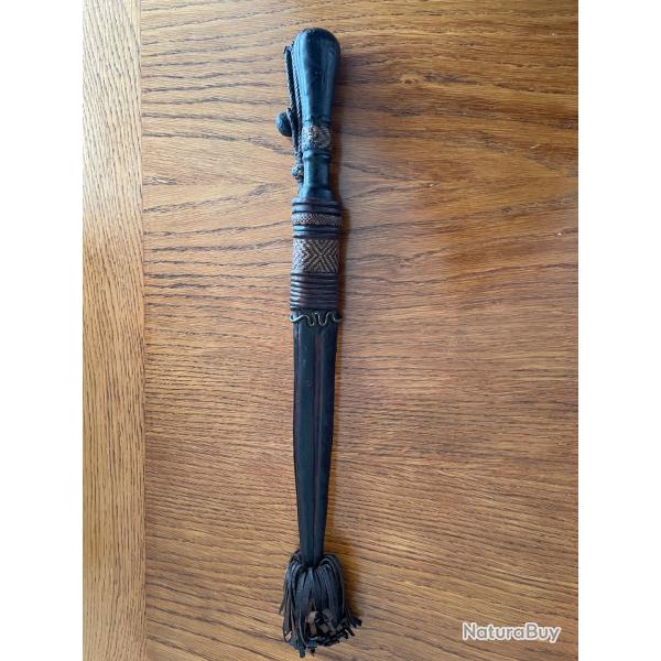 Couteau africain ancien