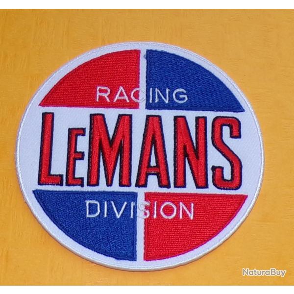TISSU PATCH  : RACING LE MANS DIVISION  , DIAMETRE 9CM , BON ETAT VOIR PHOTOS . POUR TOUT RENSEIGNE