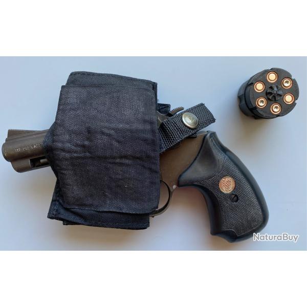 Revolver Safegom calibre 11,6 mm + tui ambidextre noire JPAULLET PARIS anne 90