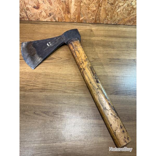 Hache ancienne num�ro 6, Albin charpaux, taillanderie, art populaire