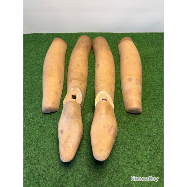 FORMES  EN BOIS  �TAIENT  AVEC  LES BRODEQUINS  ET GU�TRES  D'OFFICIER   W W 2  DE 1940 N�1