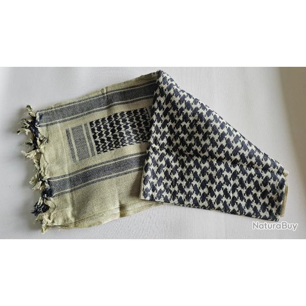 Cheiche militaire vert clair