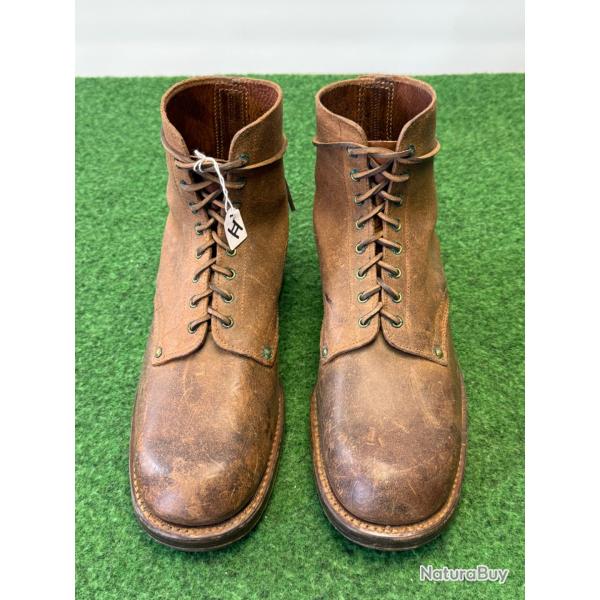 PAIRE DE BRODEQUINS CLOUT�S MOD�LE 1917   DE 1952  INDOCHINE N�2