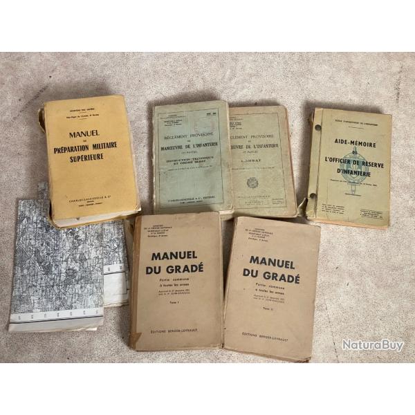 Manuels militaires type 1960