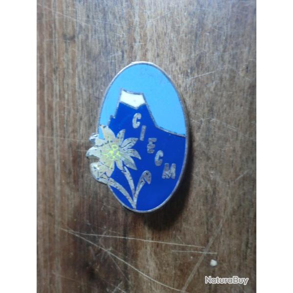 insigne centre instruction et entrainement combat  montagne / y delsart