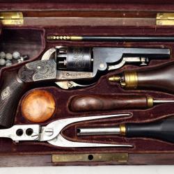 REVOLVER HOULLIER BLANCHARD BREVET&Eacute; &Agrave; PARIS EN CASSETTE OUTILS RECHARGEMENT CALIBRE 31 VERS 1855 - F