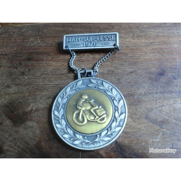 INSIGNE BROCHE HAN - SUR- LESSE  1976