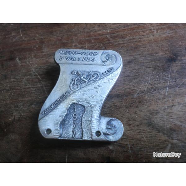 INSIGNE BROCHE MOTO CLUB 3 vall�es  1977 /  b�raudy 63 ambert