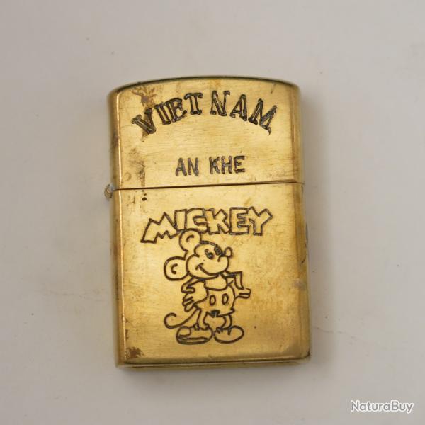 Briquet style Zippo US Vietnam ref z159        box 319