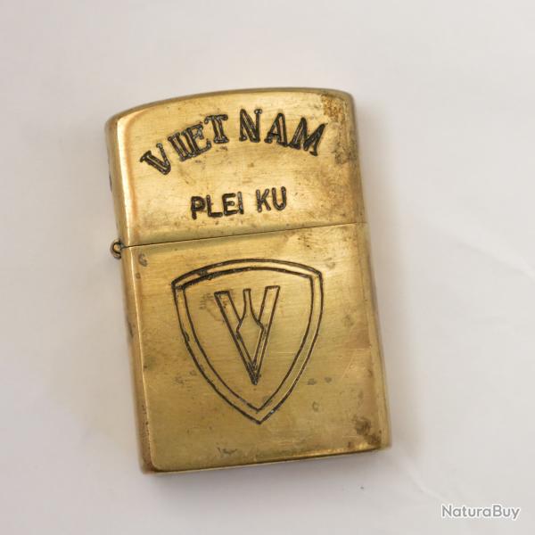 Briquet style Zippo US Vietnam ref z165                   box 319