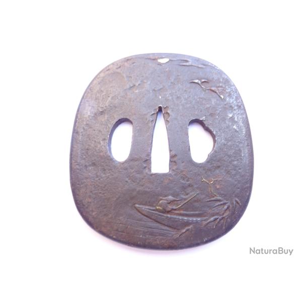 J218) lot  beau tsuba en fer cisel� = pour katana , wakisashi , sabre ,  japonais , �do