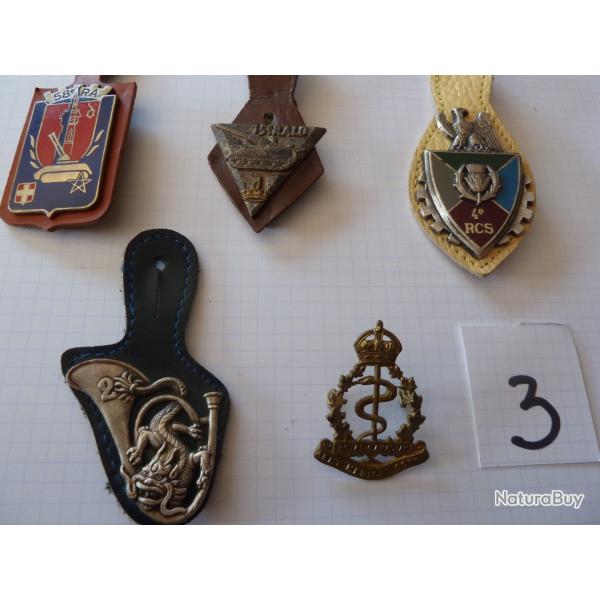 lot d'insignes militaire n�3