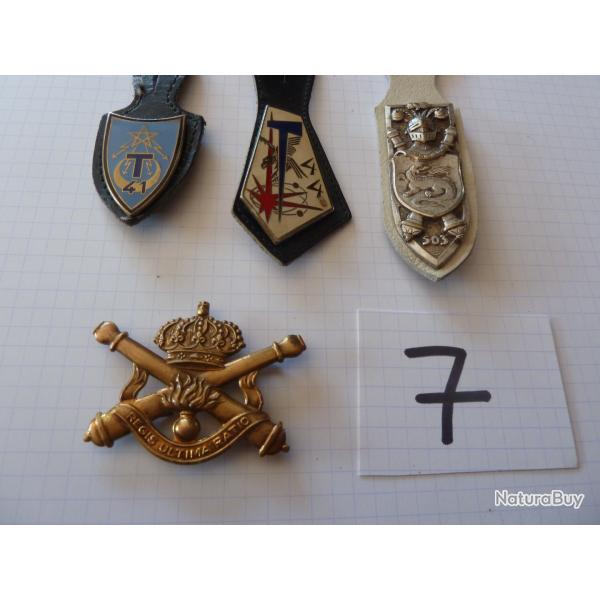 lot d'insignes militaire n�7