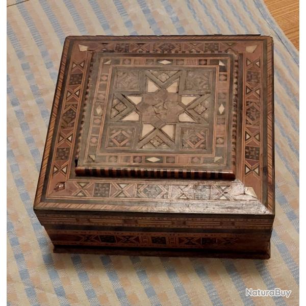 Marqueterie libanaise : Coffret