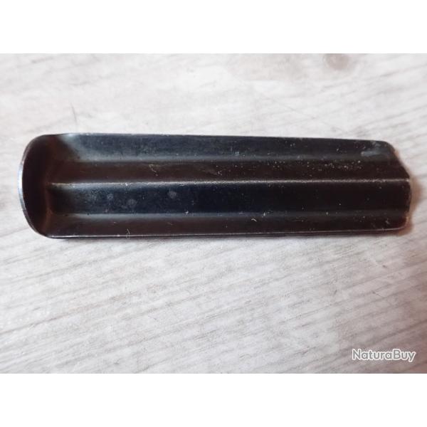 Planchette �l�vatrice de chargeur � identifier