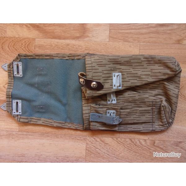 Porte chargeur en toile pour AKM et AK 74 arm�e Allemande de l'est