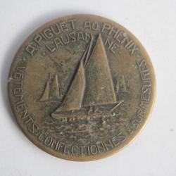 Miroir de poche publicitaire Piguet V&ecirc;tements Lausanne Suisse Voilier