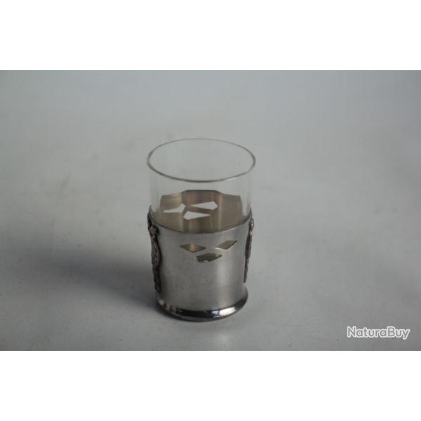 Verre � liqueur cristal et m�tal argent�