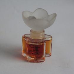 Flacon de parfum Oscar de la Renta 7,5 ml 1977