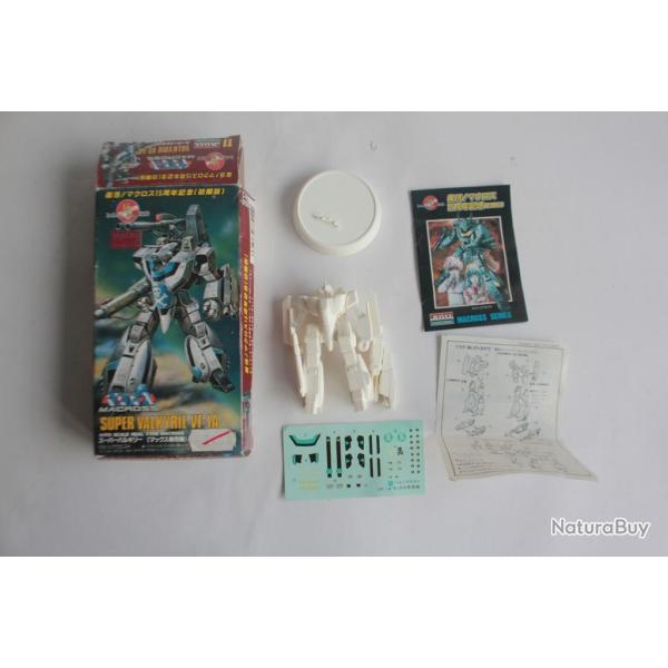 Figurine Super Valkyrie VF-1A Macross 15th Anniversary