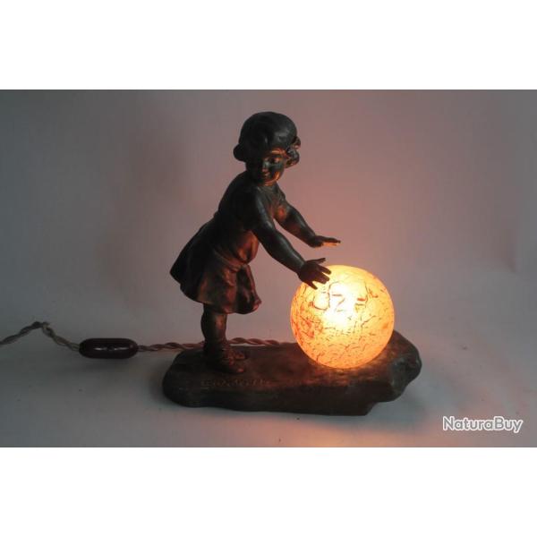 Veilleuse r�gule Petite fille A. J. Scotte Art Nouveau