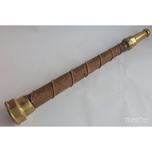 Ancienne Lance � incendie Sapeur Pompier
