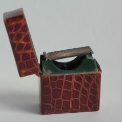 Boîte allumettes Pyrogène de voyage crocodile Finnegans Royaume-Uni