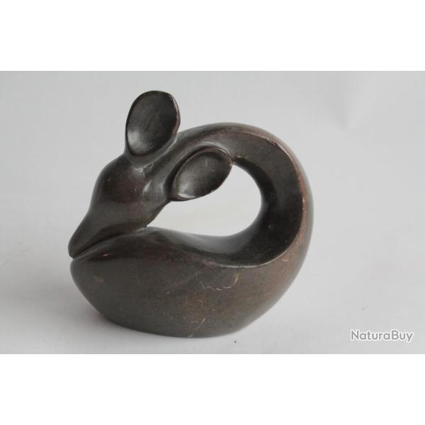 Sculpture pierre sculpt�e Biche Shona Zimbabwe