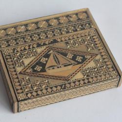 &Eacute;tui &agrave; cigarettes marqueterie de paille Bateau