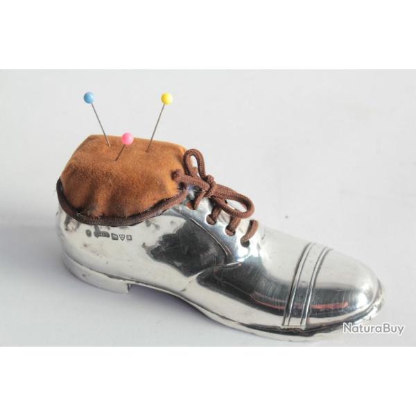 Pique aiguilles argent Chaussure