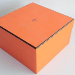 HERMES Boite carton orange 17x17x9 cm