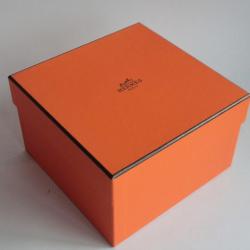 HERMES Boite carton orange 17,5x17,5x10,5 cm