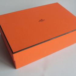 HERMES Boite carton orange 27,5X18,5x8,5 cm