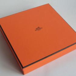 HERMES Boite carton orange 19,5x19,5x4,5 cm