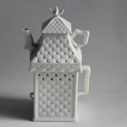 Ancienne Tisanière porcelaine Maison