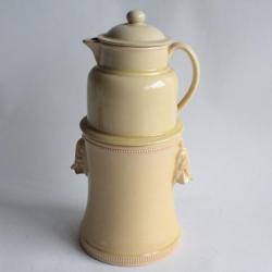 Laitière veilleuse faïence provençale E. Bonnet Apt XIXe siècle