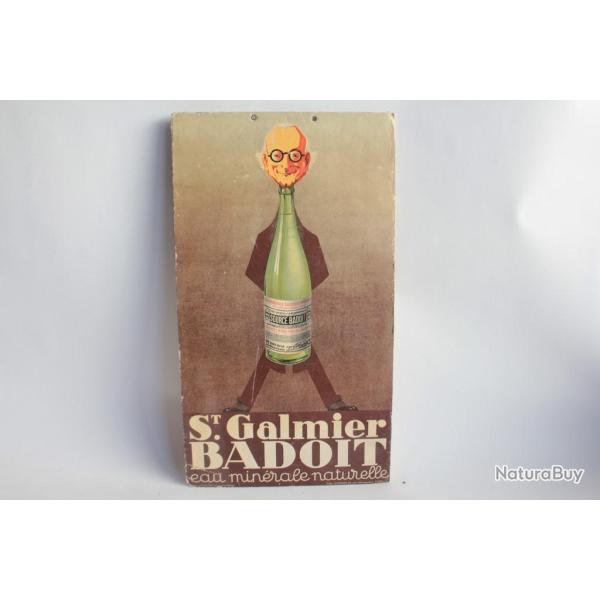 Carton publicitaire Badoit St Galmier Eau min�rale naturelle