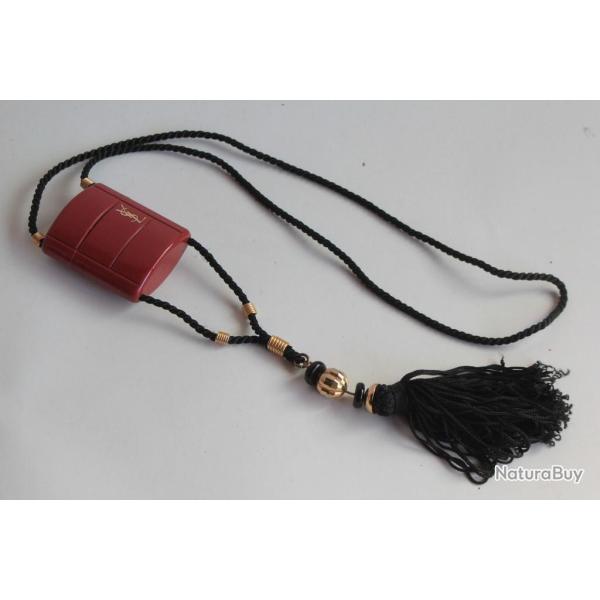 YVES SAINT LAURENT Collier Pendentif parfum Opium vintage Bijoux